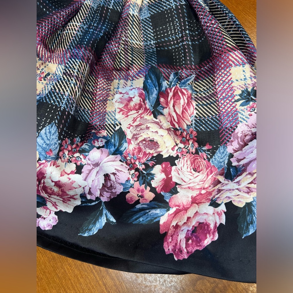 Laura Ashley Plaid and Floral Toddler Dress Size 3T - Picture 2 of 9